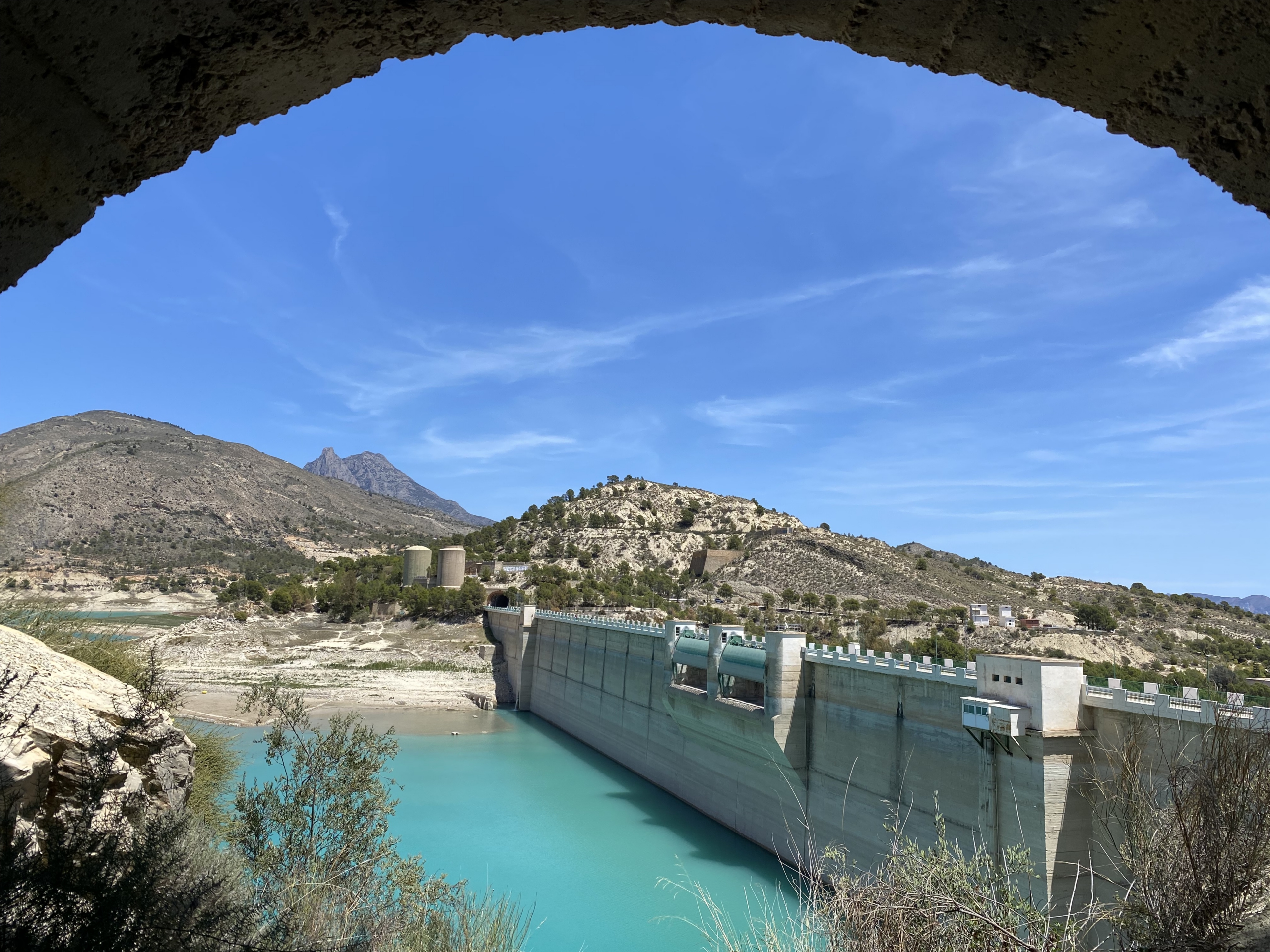 Embalse de Amadorio – Naturparadies und Wasserreservoir bei Villajoyosa