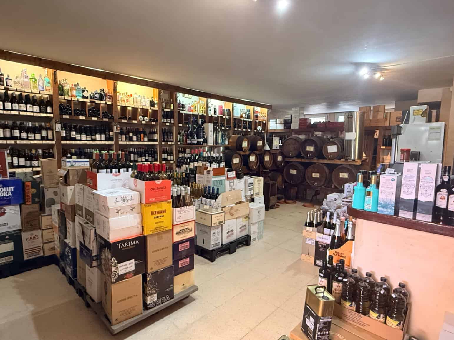 Commercial premises for sale in Moraira town centre