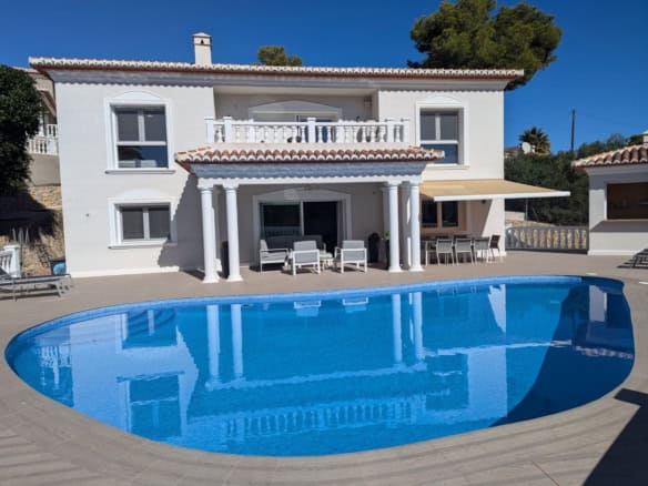 For Sale. Villa in Moraira