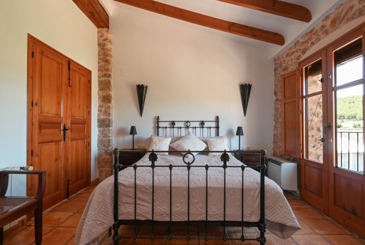 RE02-703658 villa for sale in Jalón