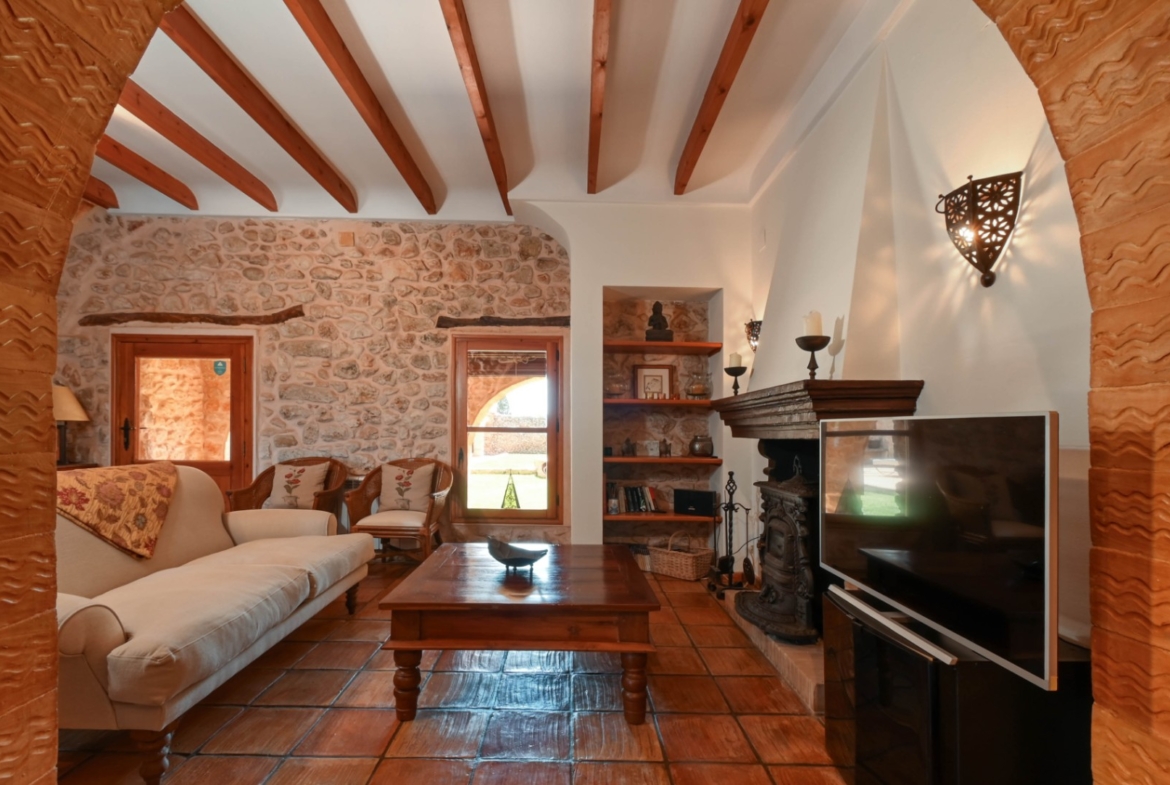 RE02-703658 villa for sale in Jalón