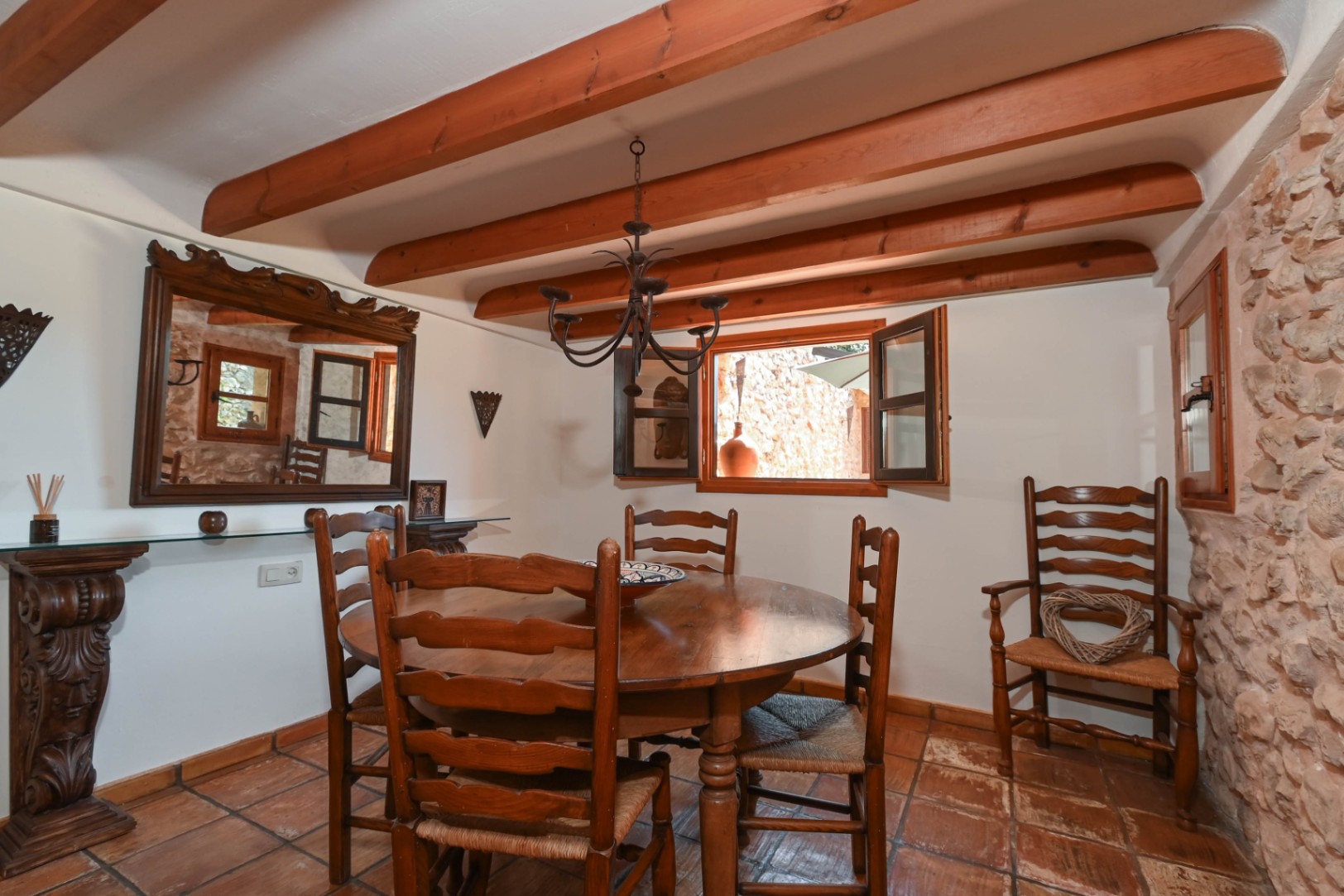 RE02-703658 villa for sale in Jalón