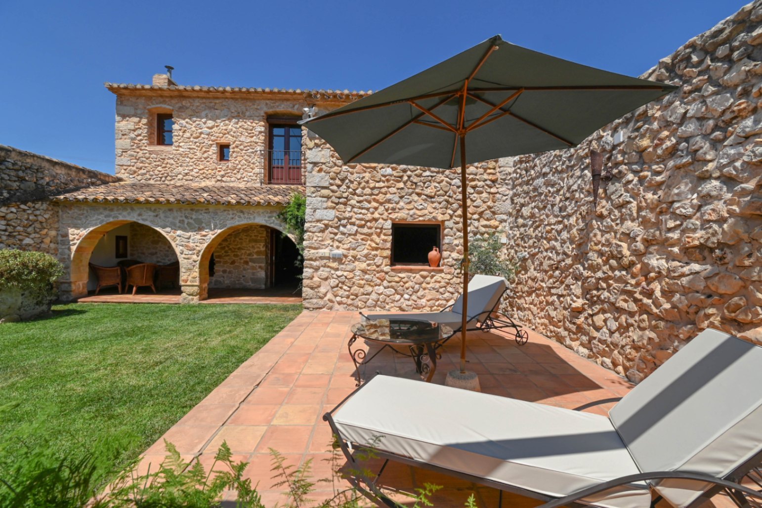 RE02-703658 villa for sale in Jalón
