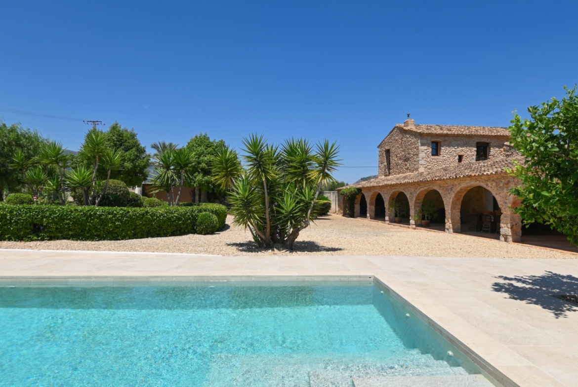 RE02-703658 villa for sale in Jalón