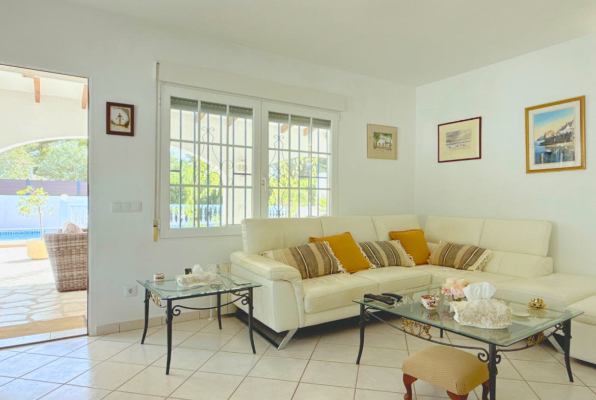 RE02-143252 villa zum verkauf in Moraira