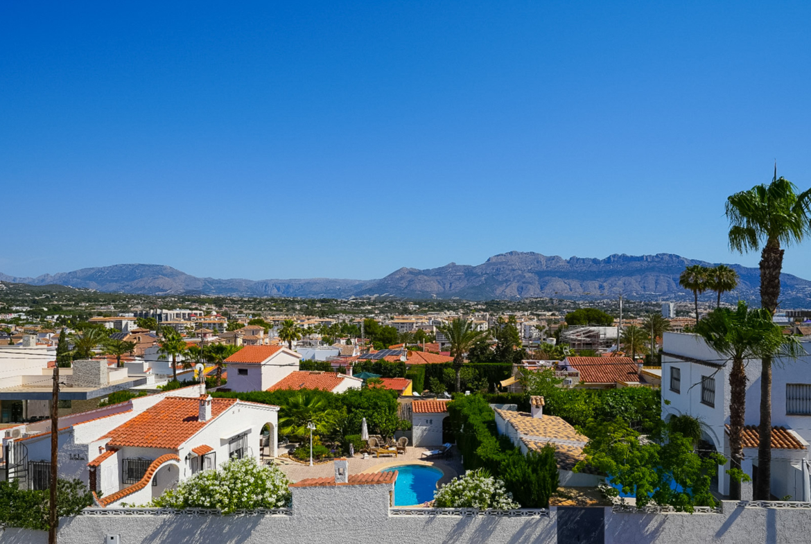 RE02-556141 villa zum verkauf in Albir