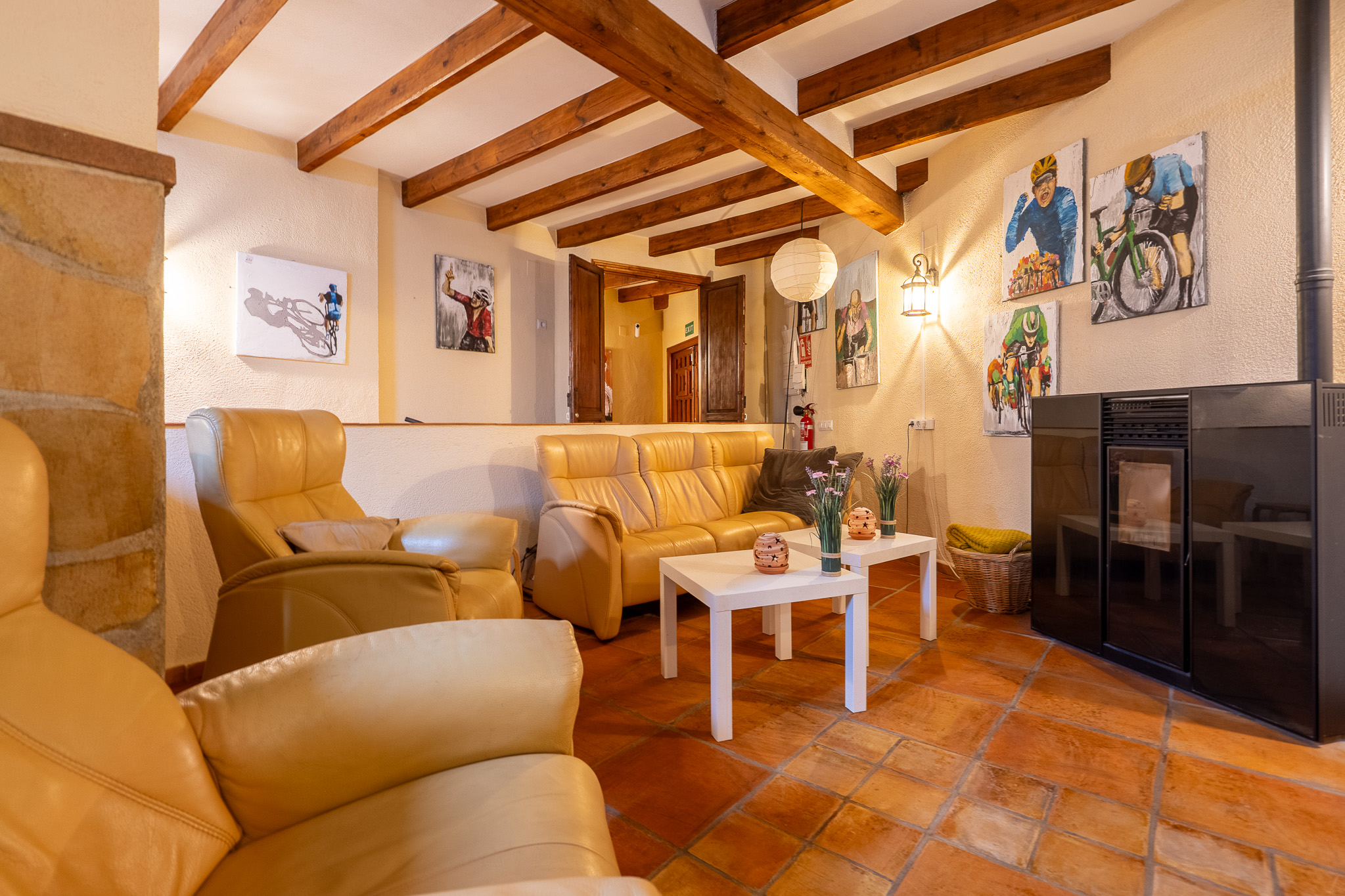 RE02-377620  commercial_premises à la vente à Sagra
