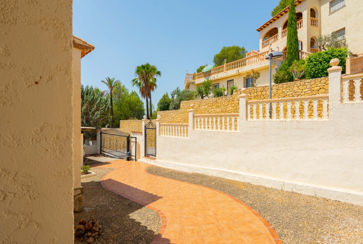 RE02-417236 villa zum verkauf in Jalón