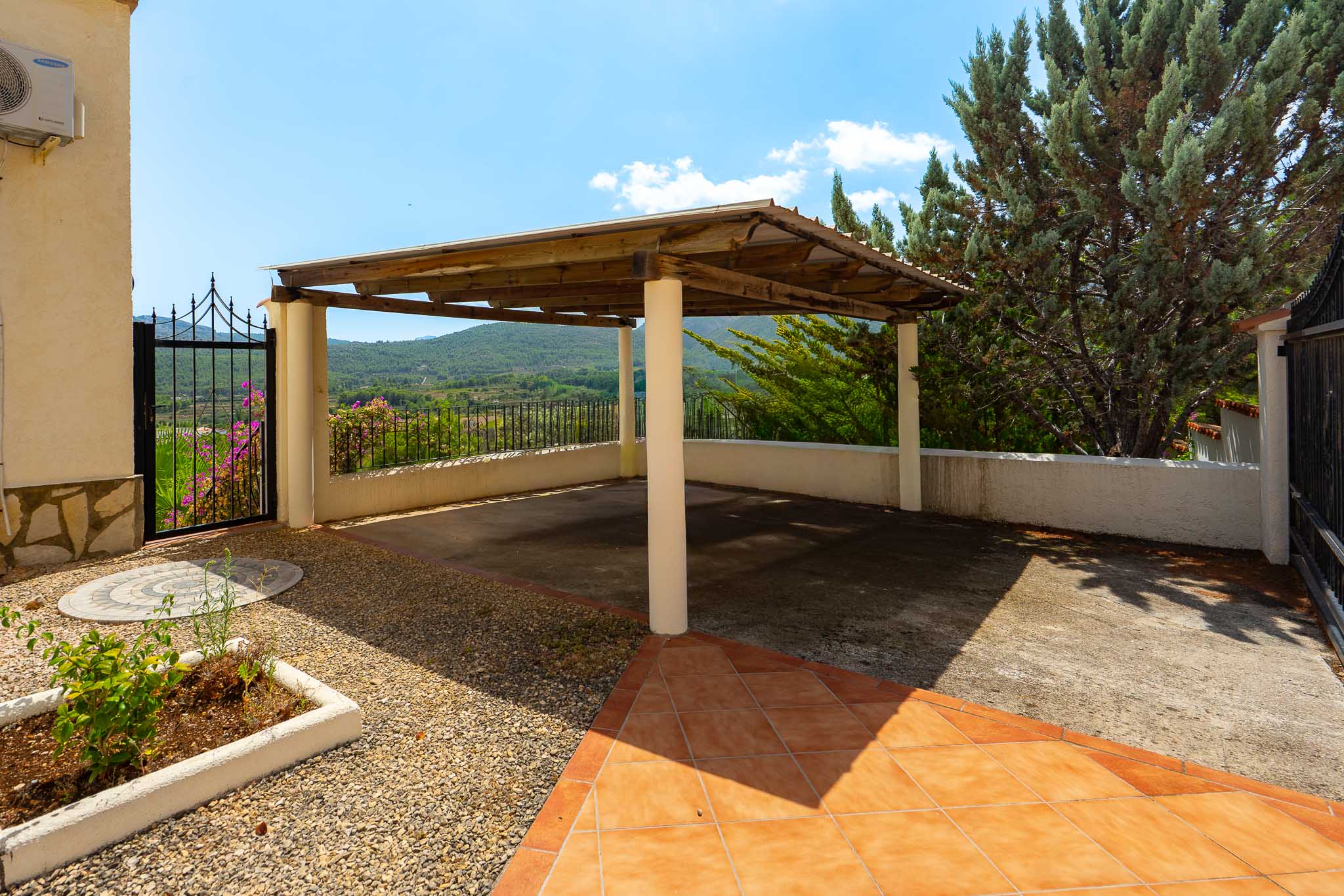 4675JAL_08 RE02-417236 villa zum verkauf in Jalón
