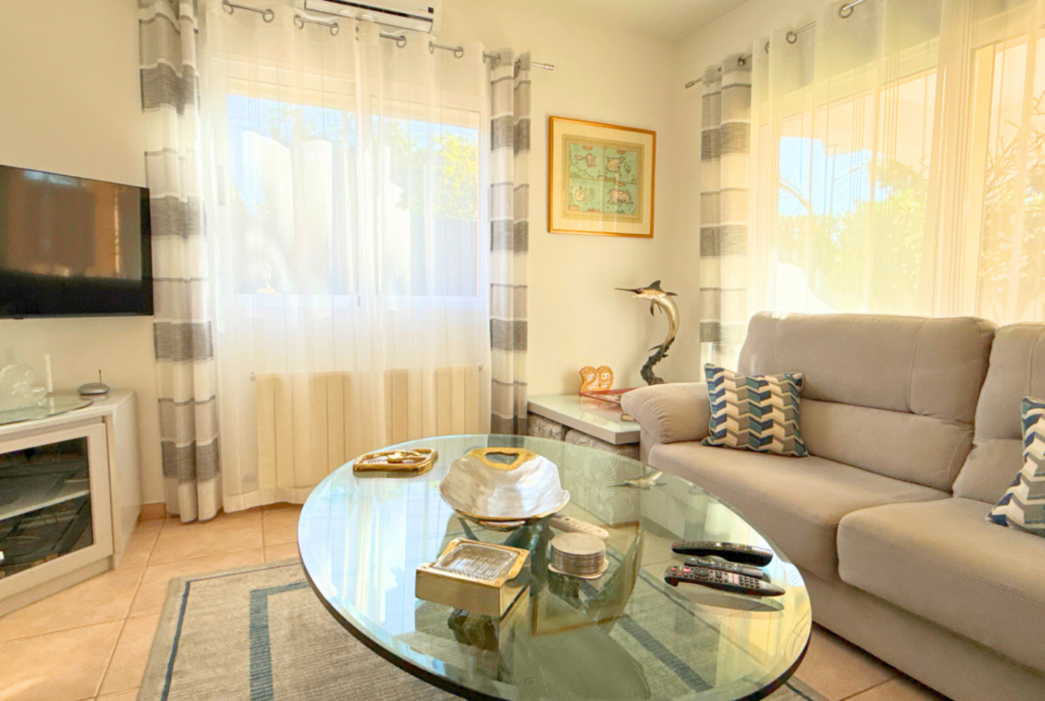 RE02-004306 villa zum verkauf in Benissa