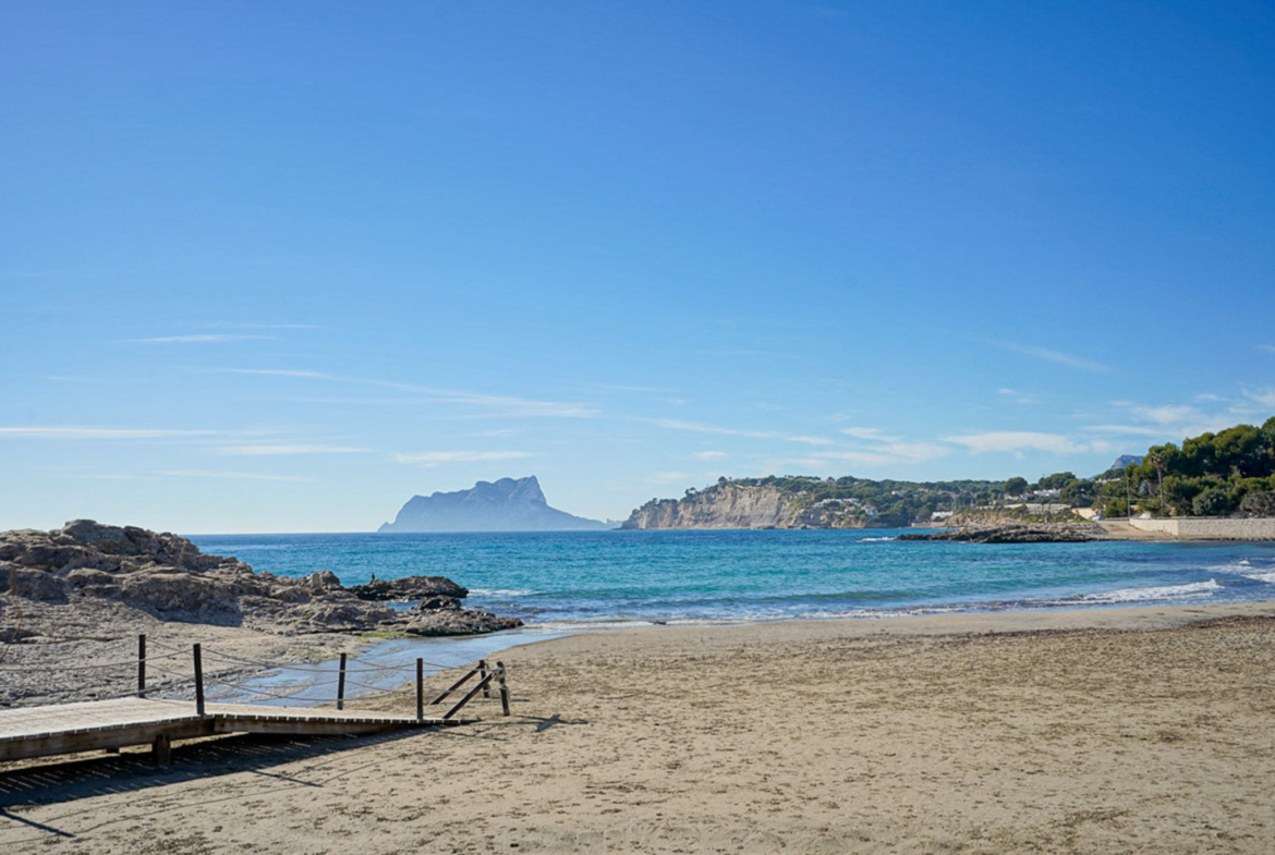 RE02-579236 plot zum verkauf in Moraira