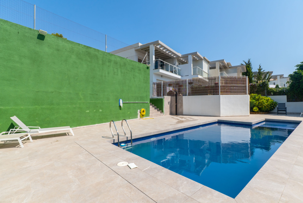 RE02-418125 villa zum verkauf in Calpe