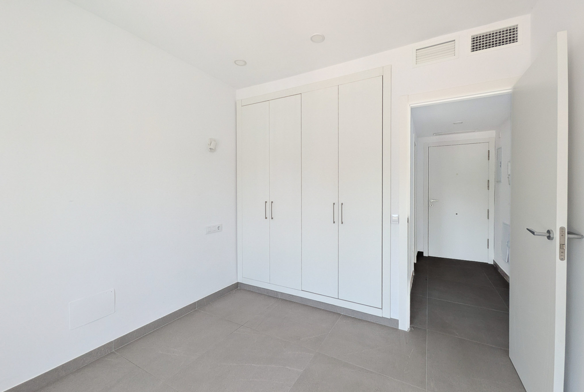 RE02-632834 apartment for sale in Denia
