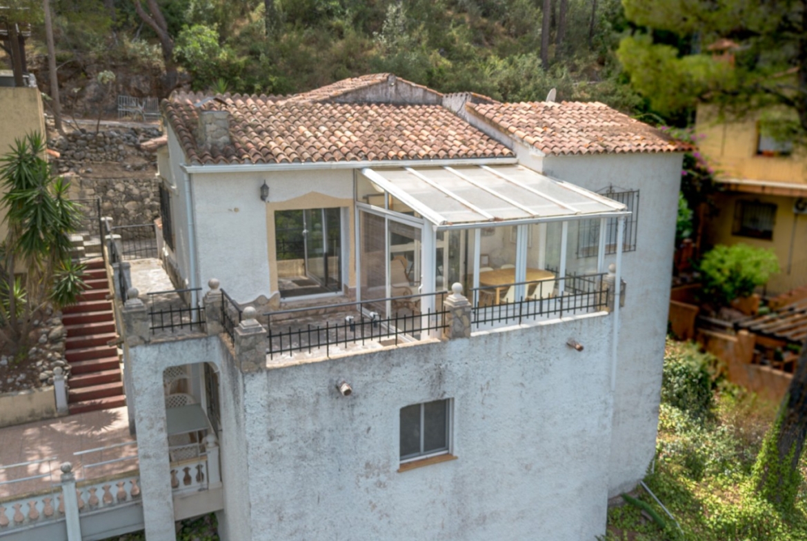 RE02-936840 villa zum verkauf in Parcent