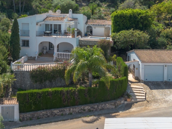 villa for sale in Pego