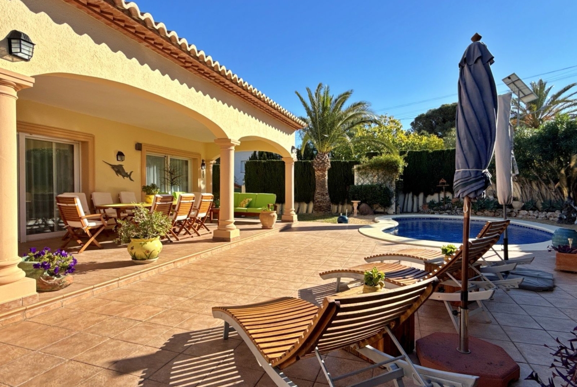 RE02-004306 villa zum verkauf in Benissa
