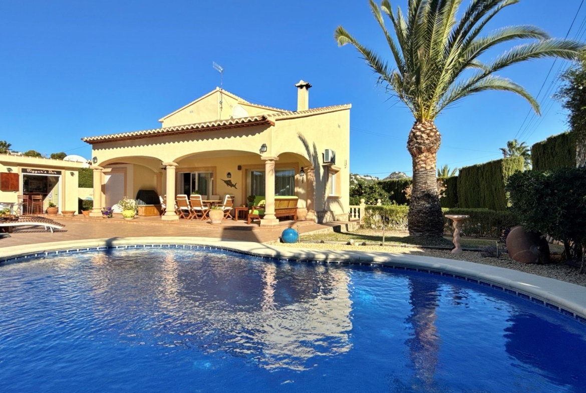 RE02-004306 villa zum verkauf in Benissa