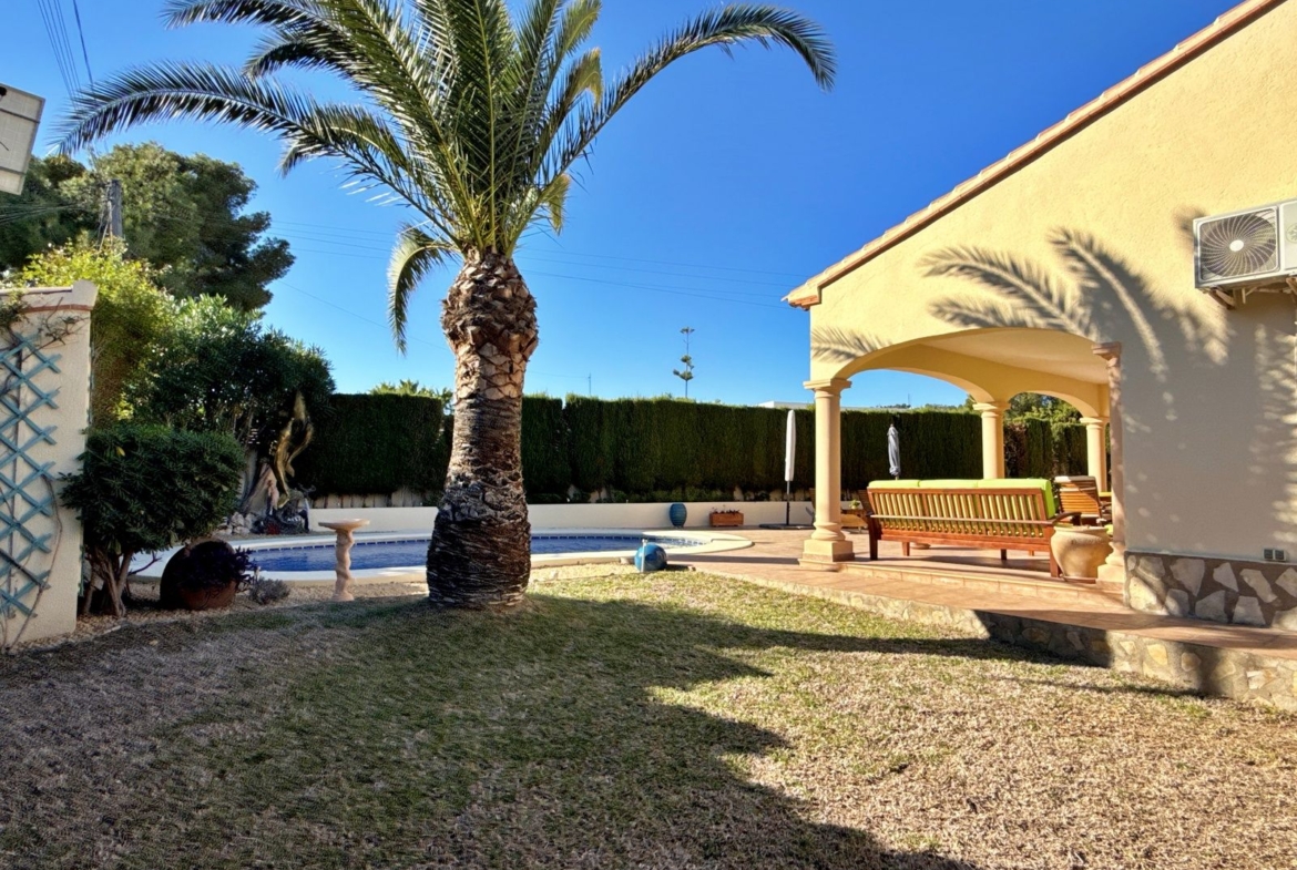 RE02-004306 villa zum verkauf in Benissa