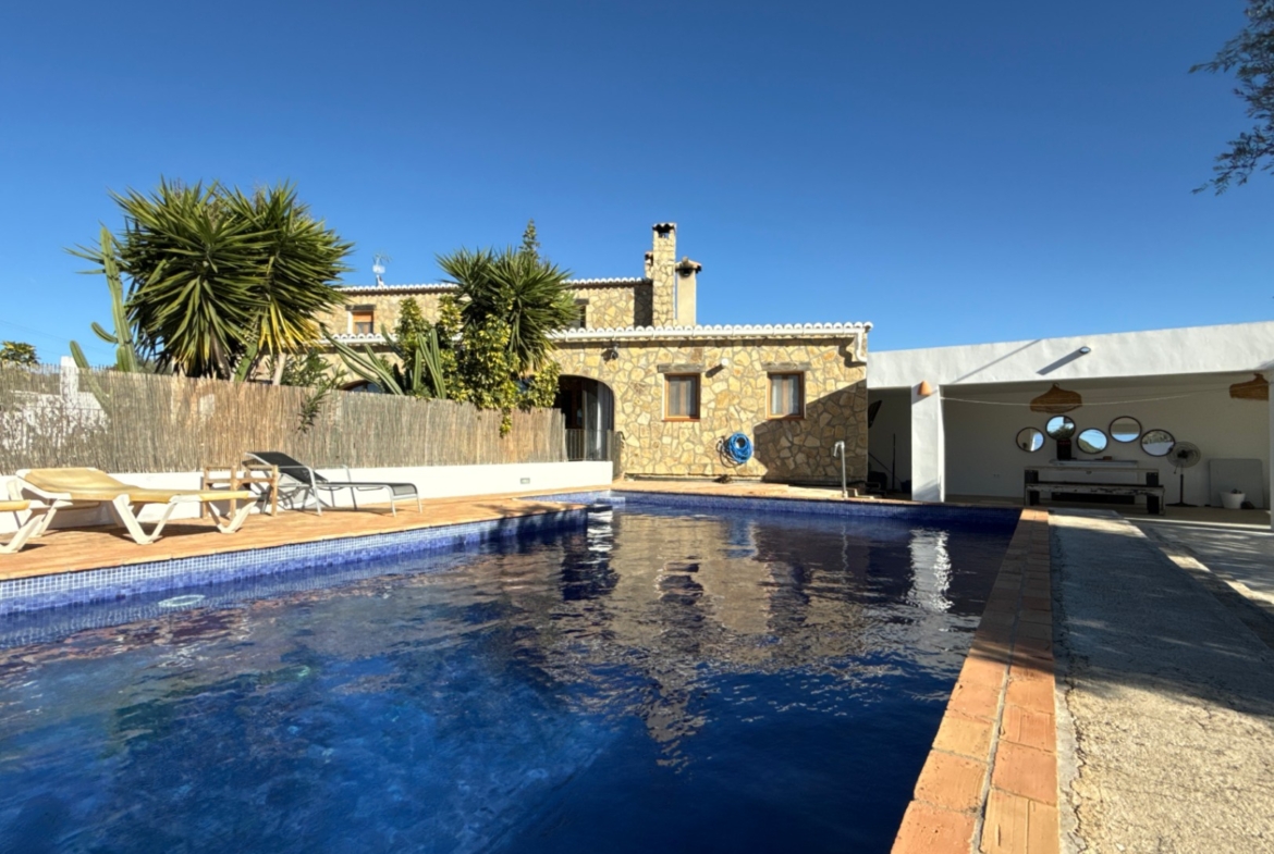 RE02-365021 villa zum verkauf in Benissa