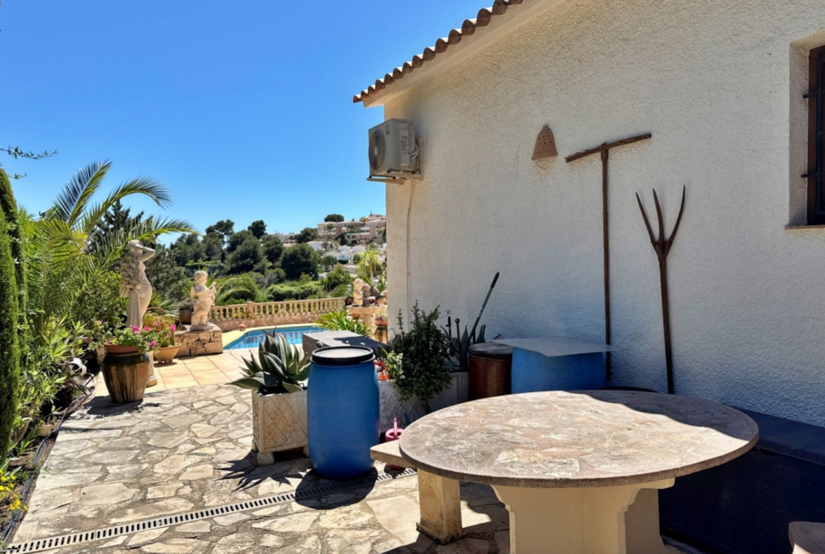 RE02-504653 villa zum verkauf in Moraira