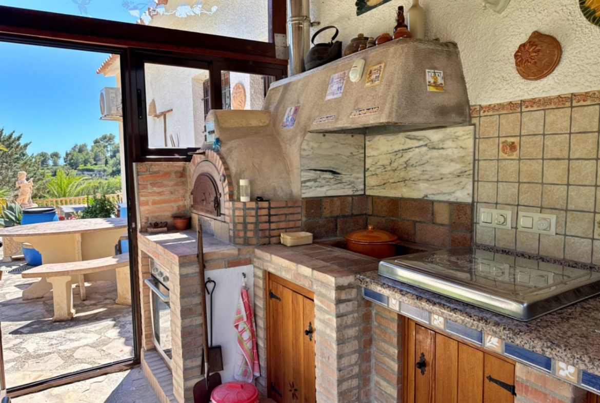 RE02-504653 villa zum verkauf in Moraira