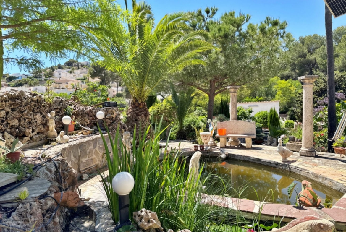 RE02-504653 villa zum verkauf in Moraira