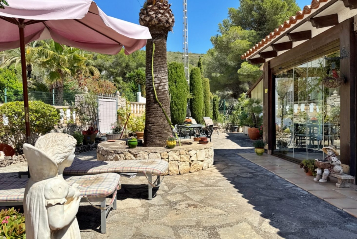 RE02-504653 villa zum verkauf in Moraira