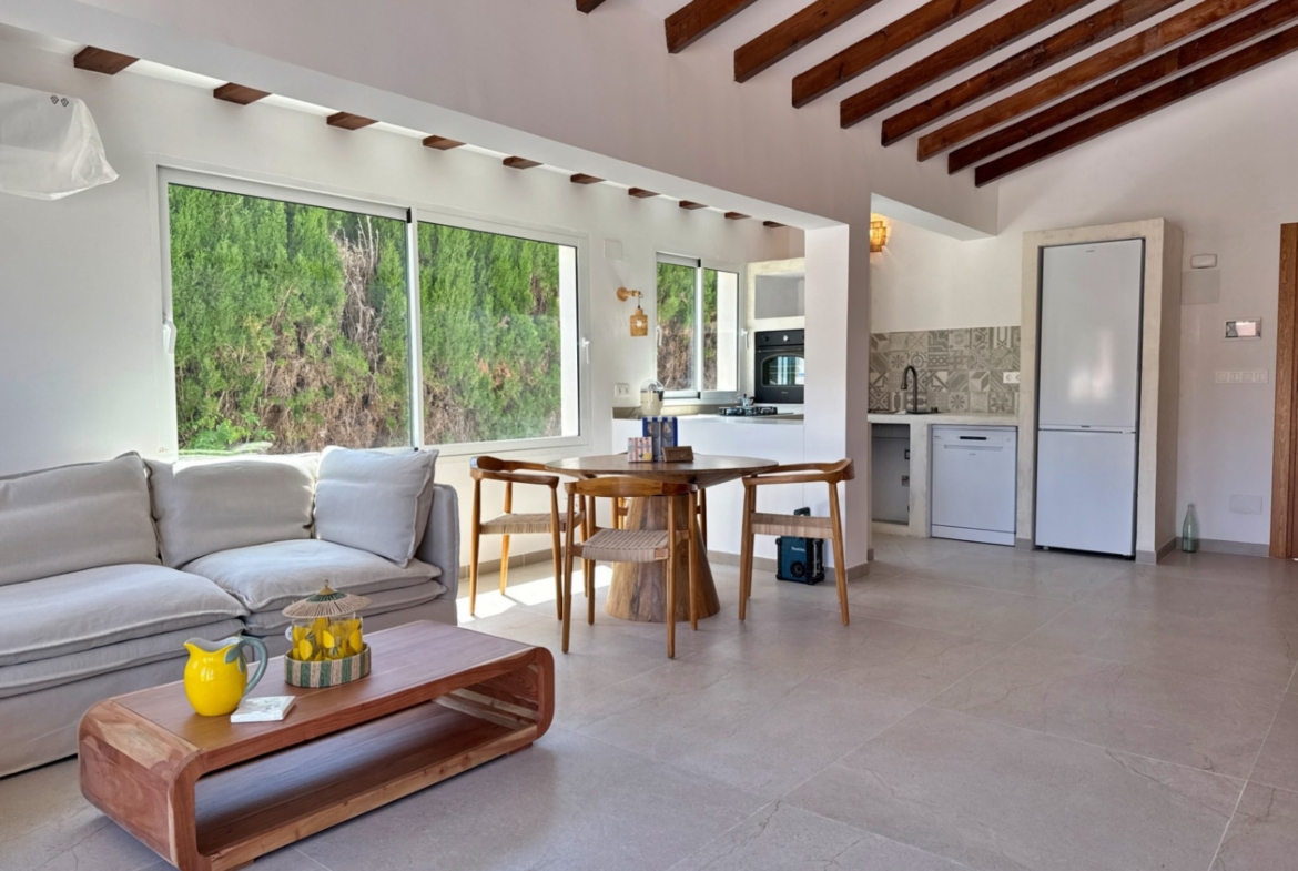 RE02-032891 villa for sale in Benissa