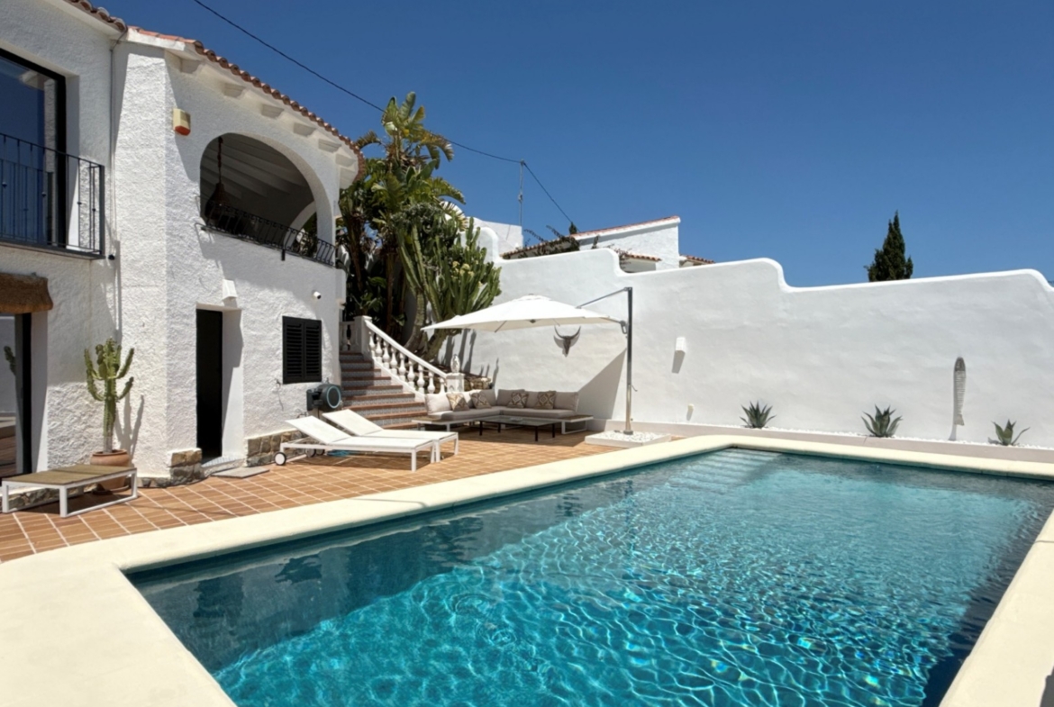 RE02-765694 villa zum verkauf in Benissa
