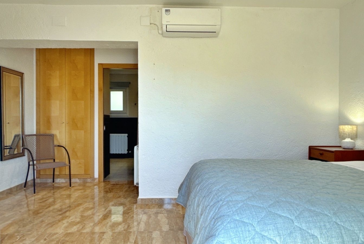 RE02-784904 villa zum verkauf in Moraira
