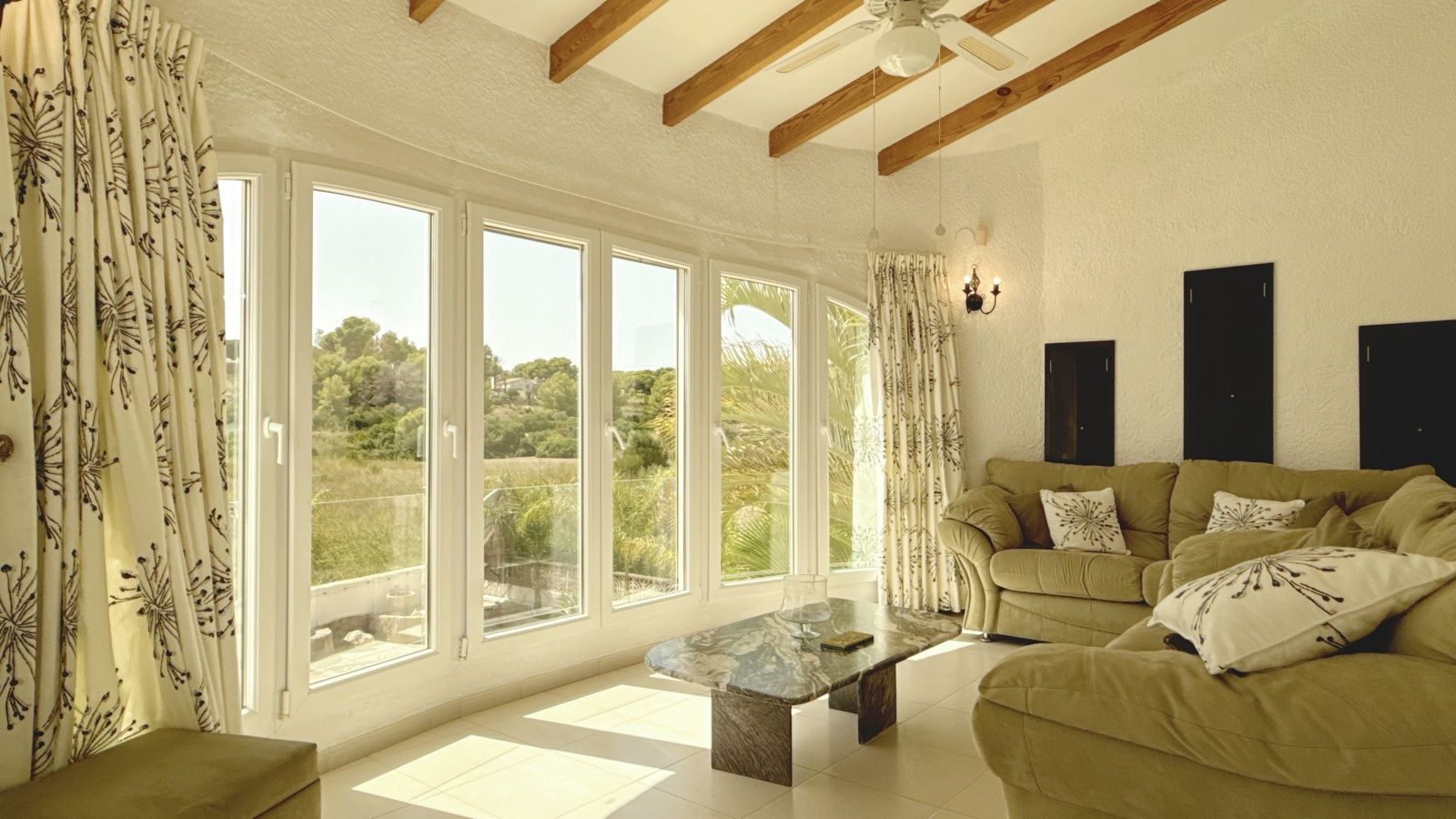 RE02-784904 villa zum verkauf in Moraira