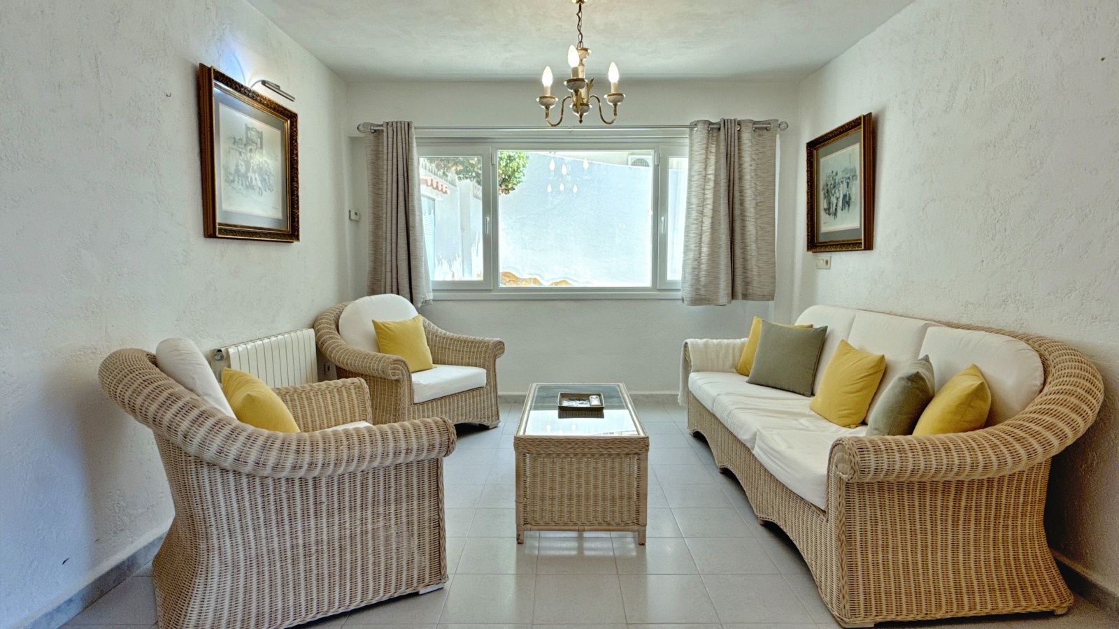 RE02-784904 villa zum verkauf in Moraira