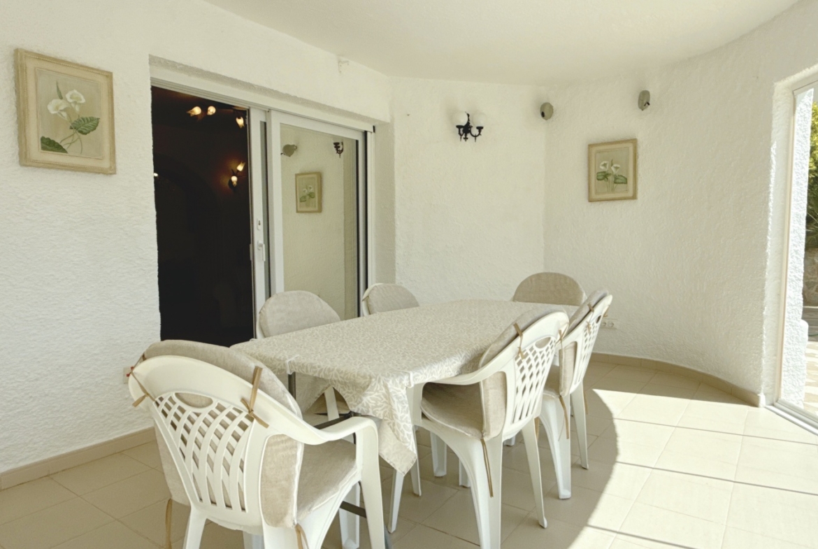 RE02-784904 villa zum verkauf in Moraira