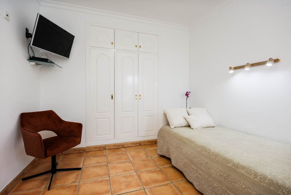 RE02-134204 villa for sale in Denia