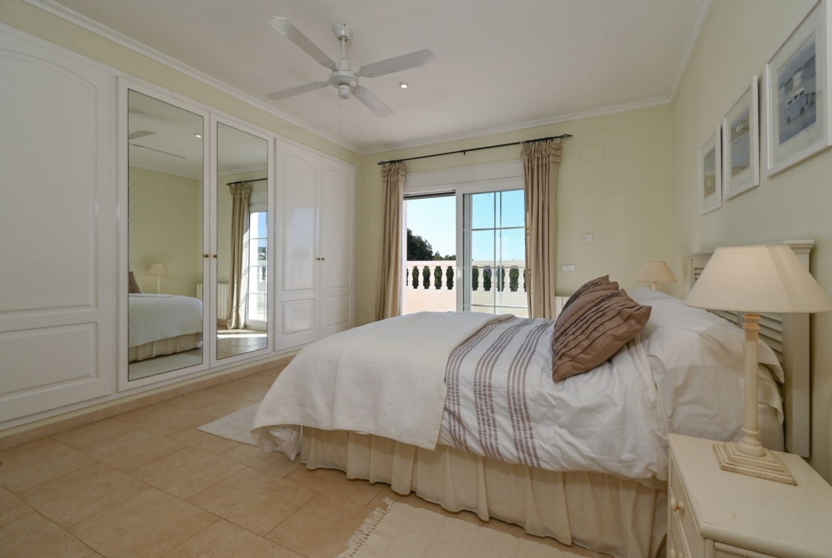 RE02-658901 villa zum verkauf in Moraira