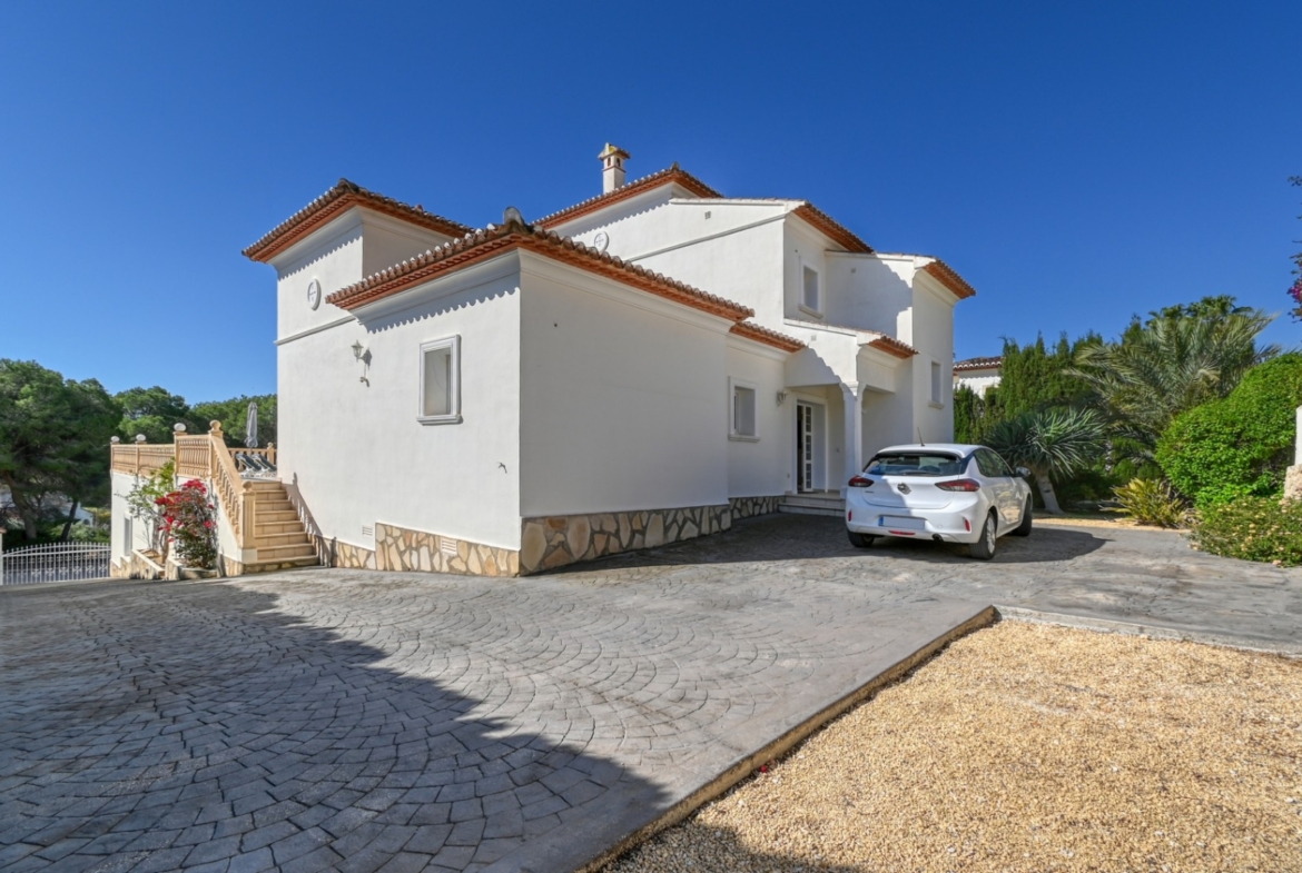 RE02-658901 villa zum verkauf in Moraira