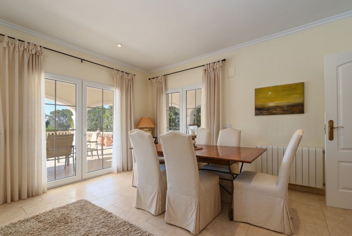RE02-658901 villa zum verkauf in Moraira