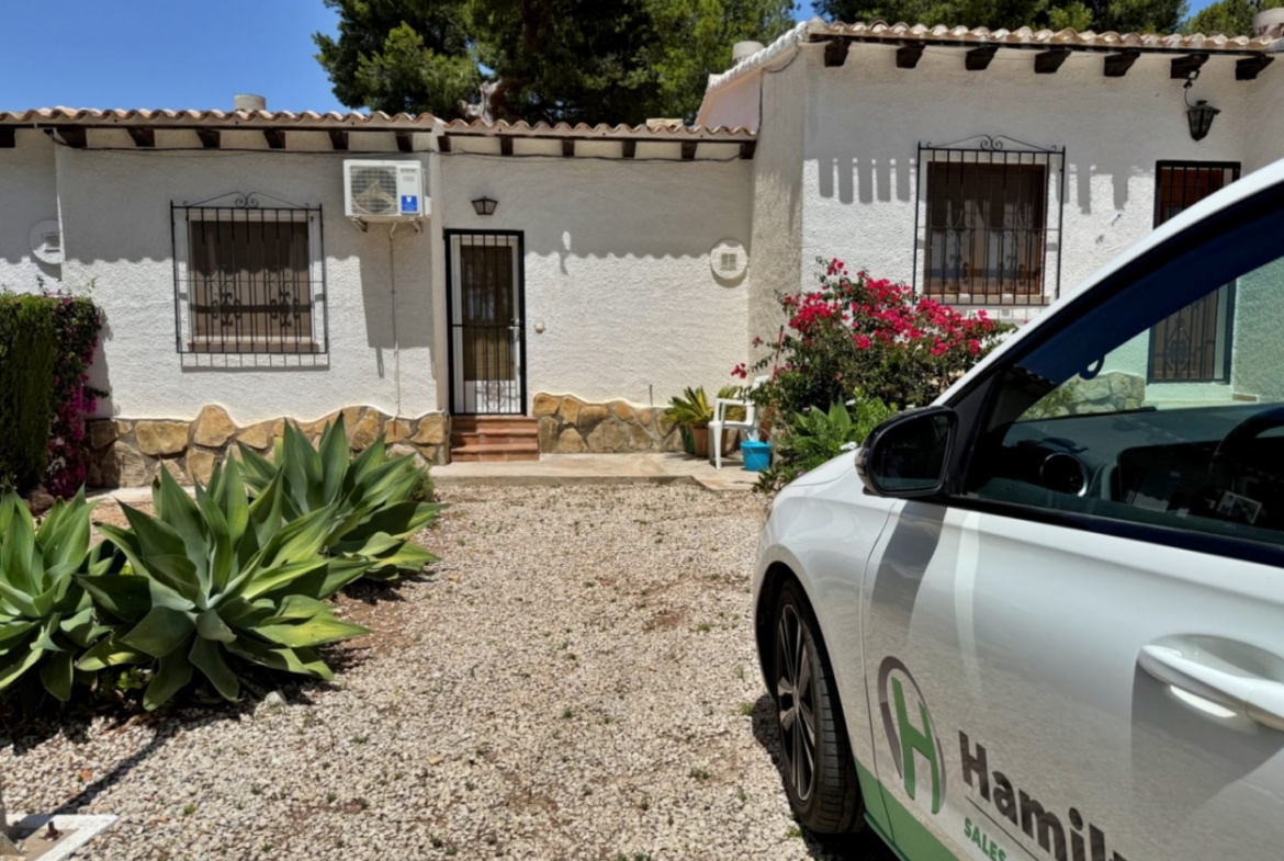 RE02-203767 villa zum verkauf in Moraira