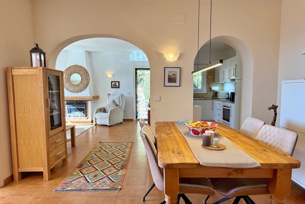 RE02-920685  apartment à la vente à Moraira