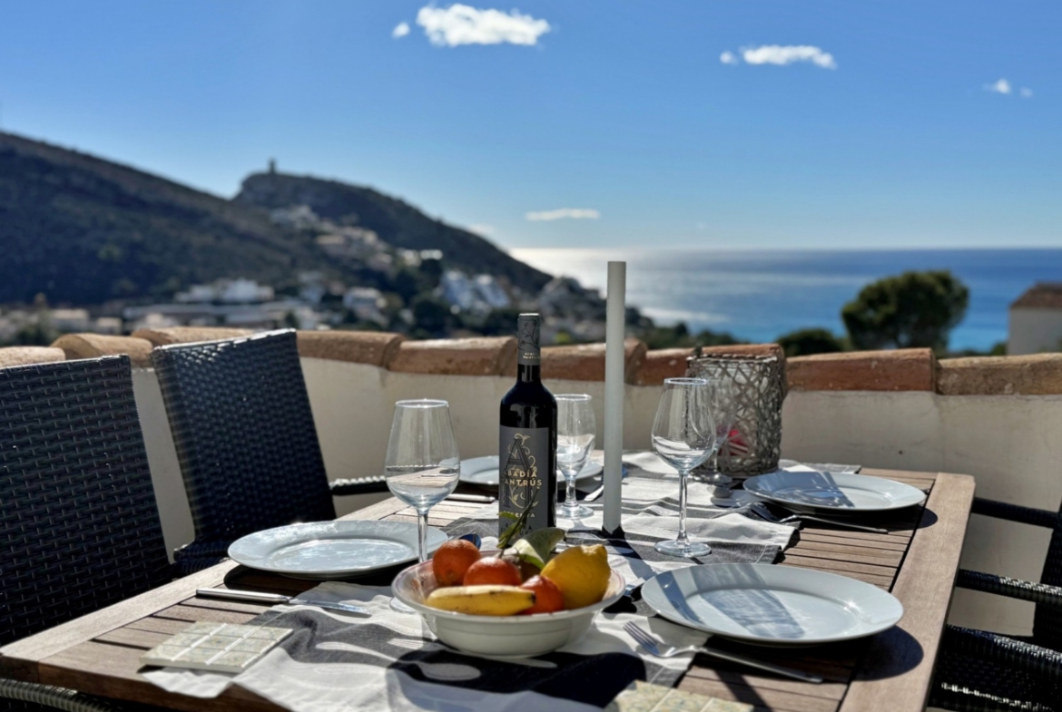 RE02-920685  apartment à la vente à Moraira