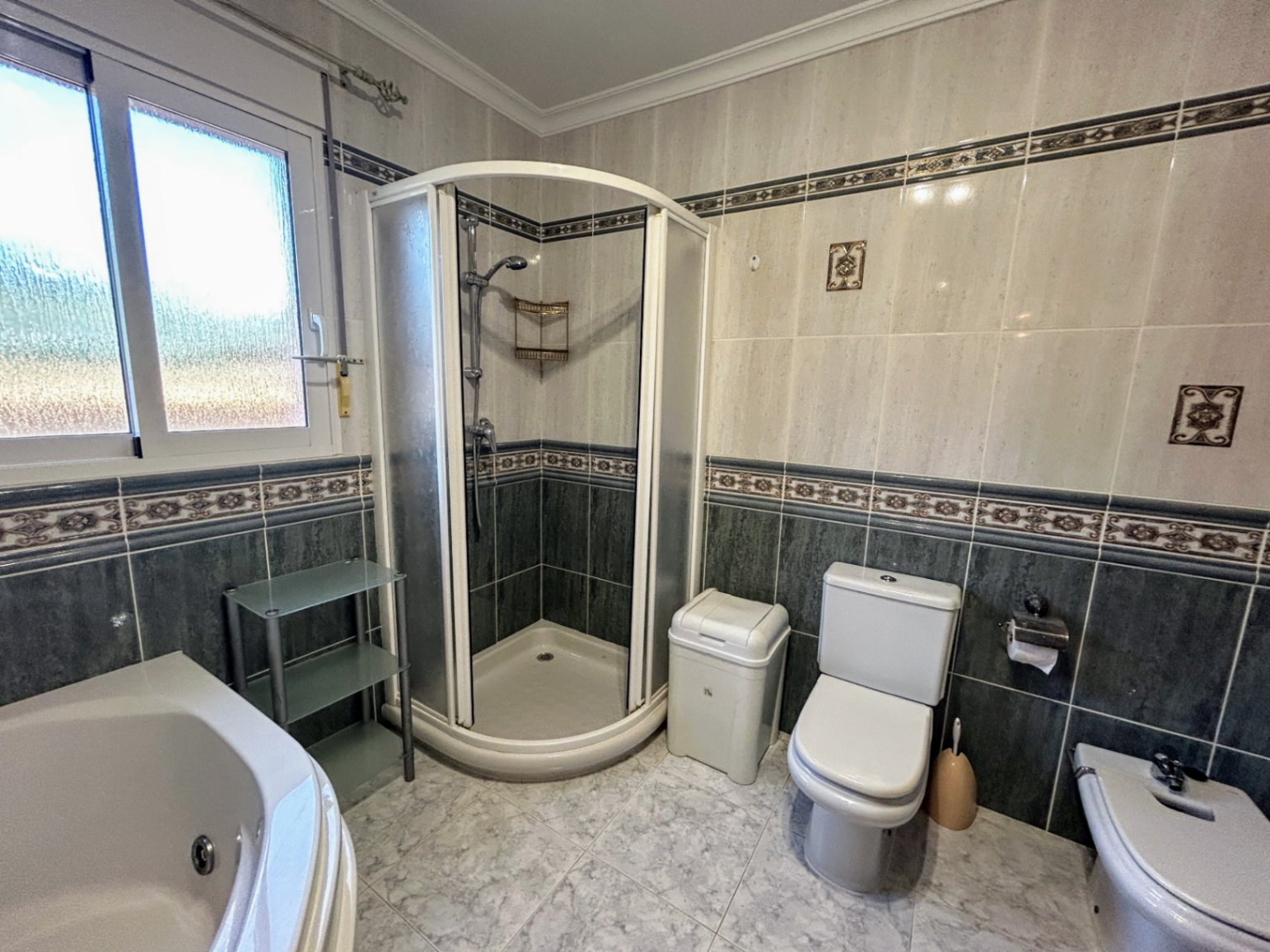 RE02-447952  villa à la vente à Jalón