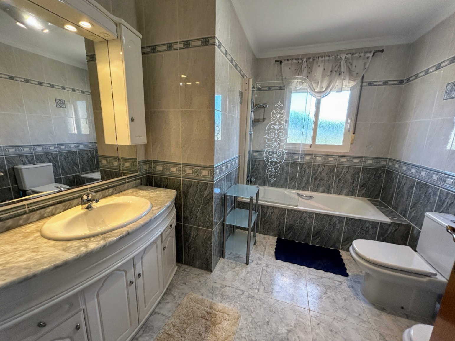 RE02-447952  villa à la vente à Jalón