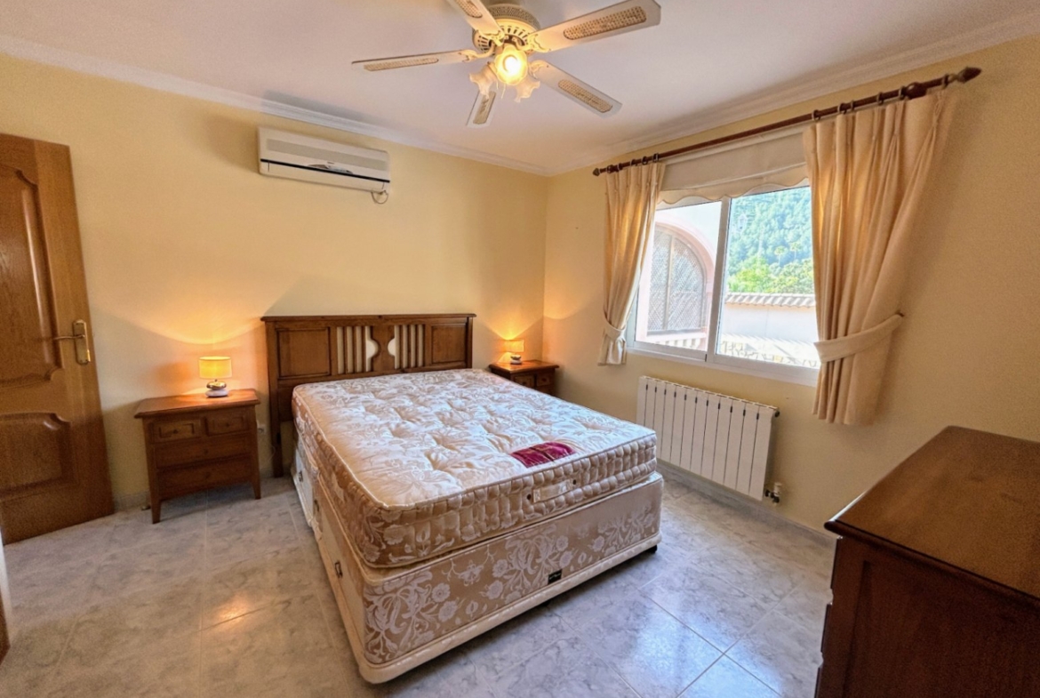 RE02-447952  villa à la vente à Jalón