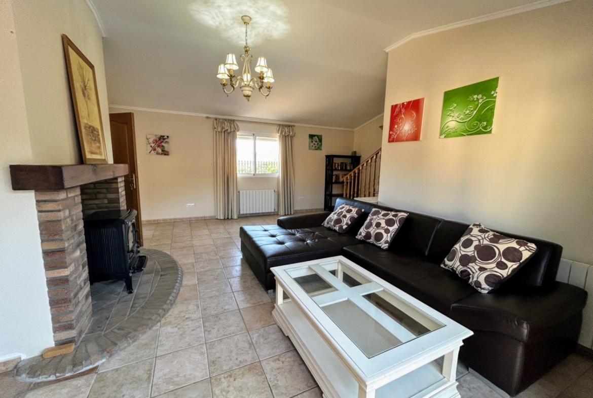 RE02-447952  villa à la vente à Jalón