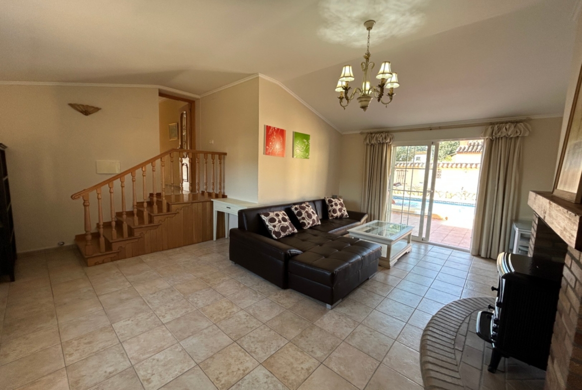 RE02-447952  villa à la vente à Jalón