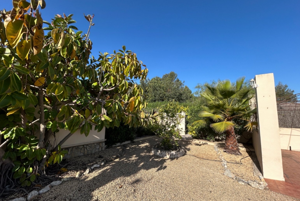 RE02-447952  villa à la vente à Jalón