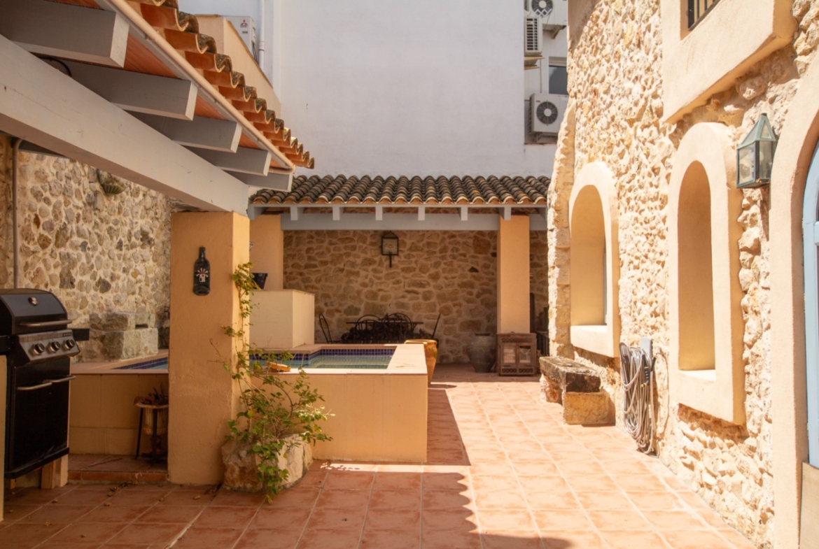RE02-375433 town_house for sale in Jalón