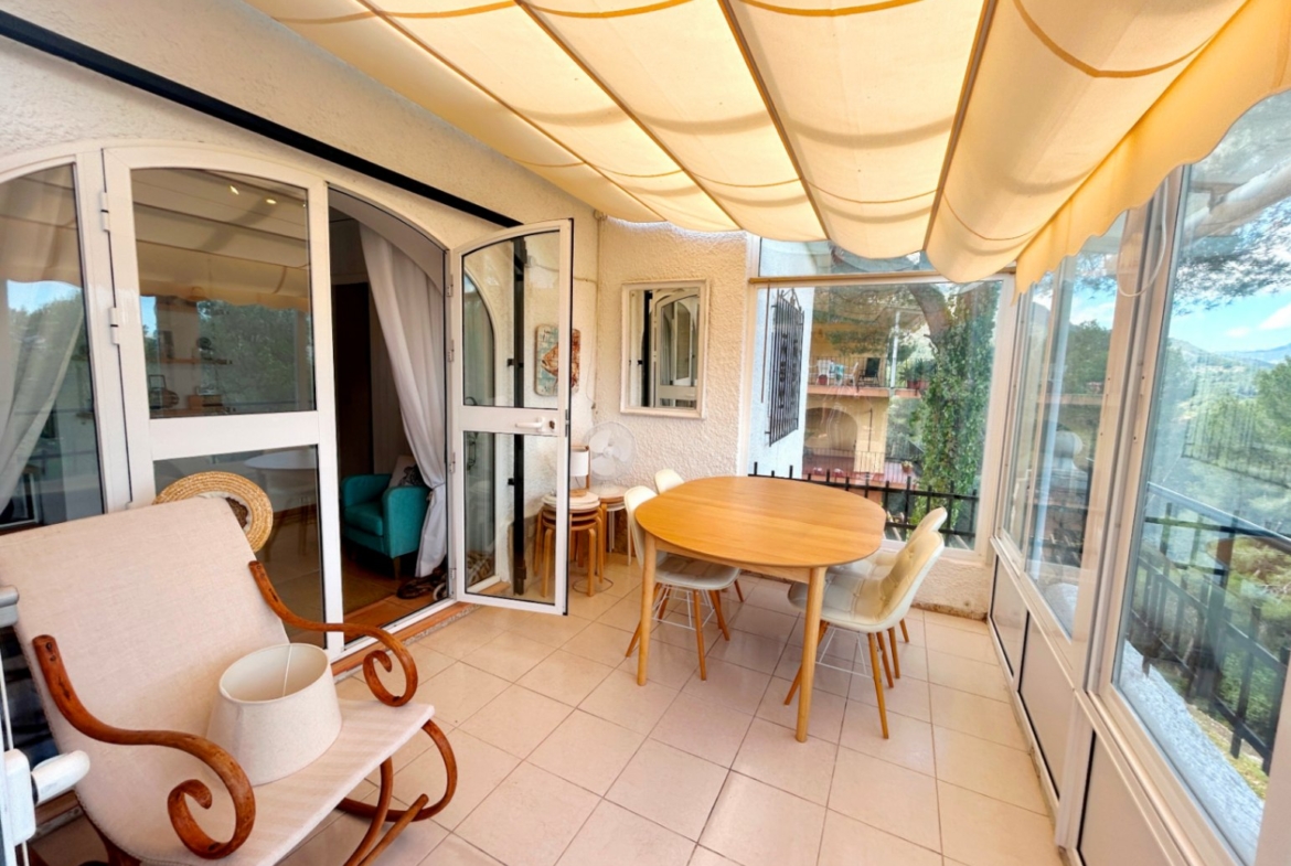 RE02-936840 villa zum verkauf in Parcent