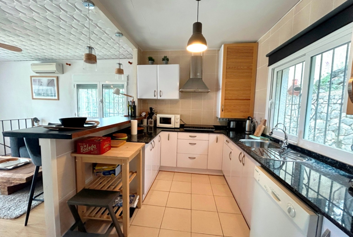 RE02-936840 villa zum verkauf in Parcent