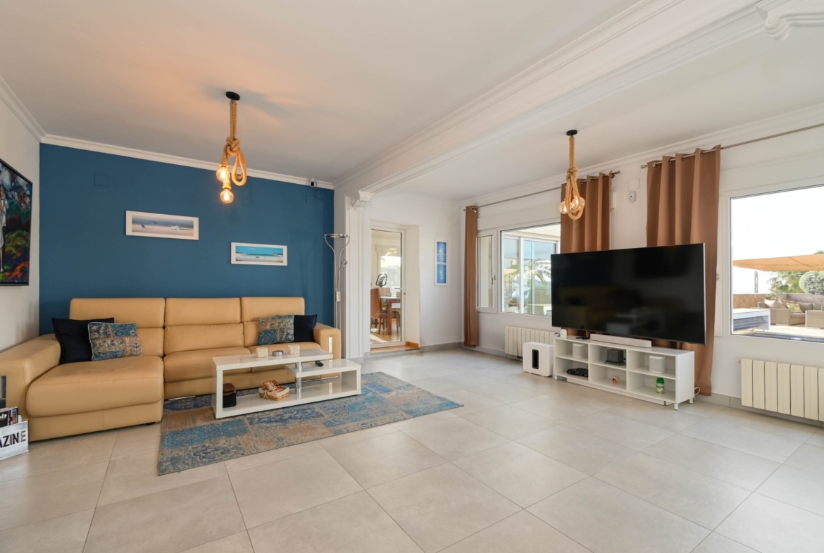 RE02-937934 villa zum verkauf in Moraira